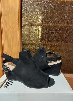 Босоножки на платформе