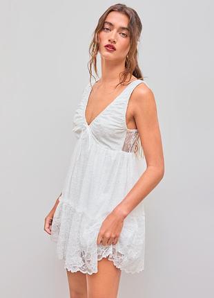 Сукня з шортами