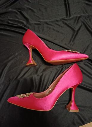 Туфлі святкові /39-40 р.