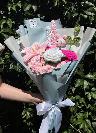 Вʼязаний букет на подарунок