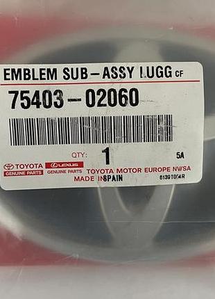 Toyota corolla эмблема крышки багажника 7540302060