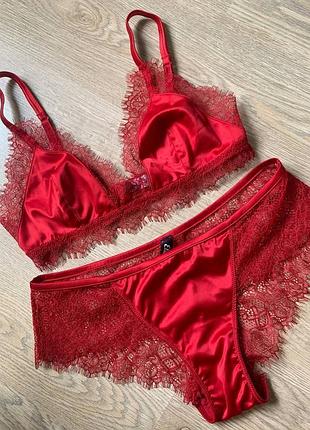 Отличный комплектик etam