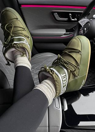 Женские сапоги moon boot olive