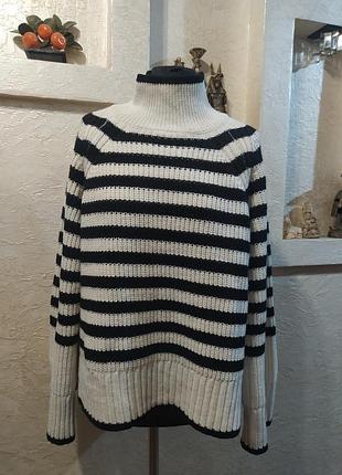 Свитер с шерстью levete room 2