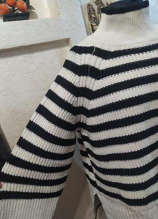 Свитер с шерстью levete room 8