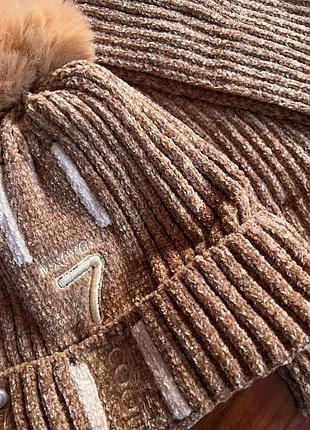 Зимняя шапка на флисе с шарфиком