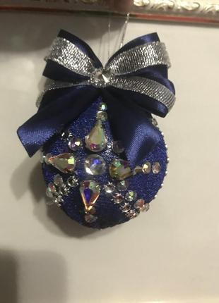 Новогодние игрушки