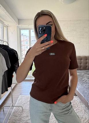 Розпродаж 🏷  турецька шоколадна бавовняна футболка з лого міу