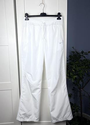 Жіночі вінтажні штани nike