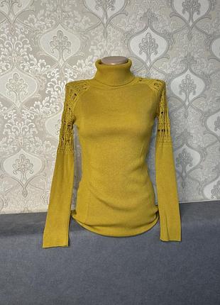 Гірчичний гольф жіночий. водолазка. гольф під горло