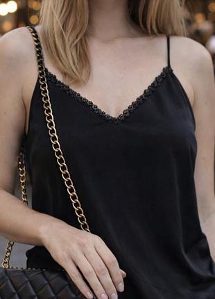 Базовая черная блуза бренда zara