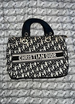 Сумочка dior !з дефектами!