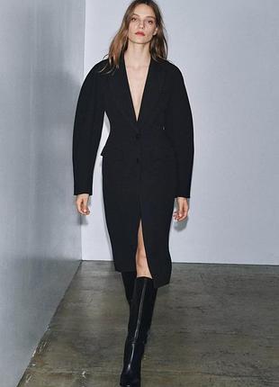 Чорне пальто zara пальто приталеного крою однобортне пальто класичне пальто міді мінімалістичне пальто приталене довге пальто середньої довжини