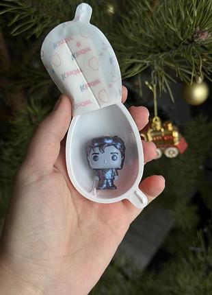 Фігурка стіва із вивороту дивні дива