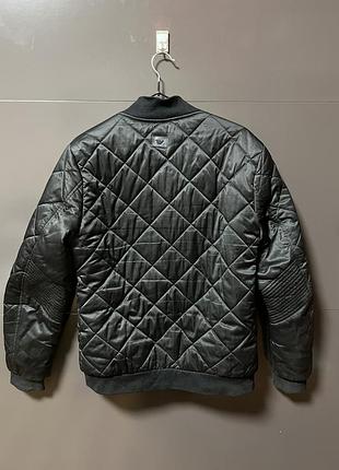 Чоловічий бомбер armani jeans 2
