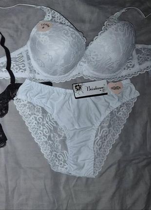 Комплекти нижньої білизни чашка в75,80,85