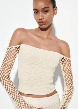 Топ з рукавами zara