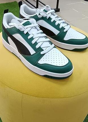 Оригінальні кросівки puma 44.5 розміру.