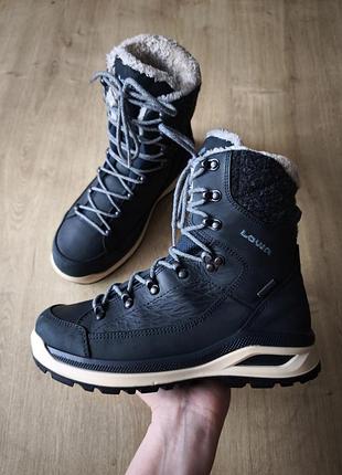 Крутые женские кожаные ботинки  lowa, р.38.