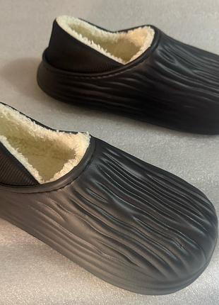 Капці легкі та теплі