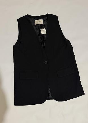 Класичний жилет stradivarius