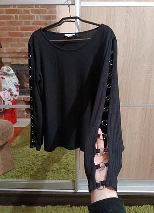 Стильная кофта с красивым рукавом