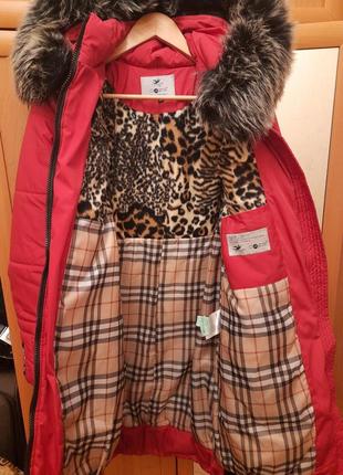 Длинная зимняя женская куртка с мехом на силиконе oazis красная2 фото