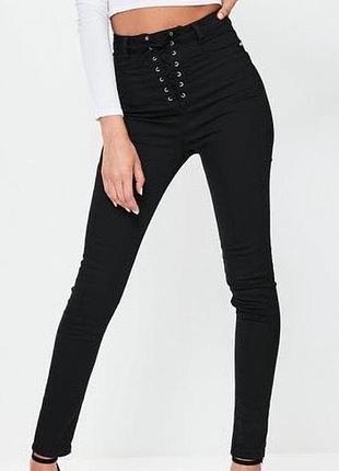 Джинси чорні базові еластичні джинси скіні зі шнурівкою missguided 10/38