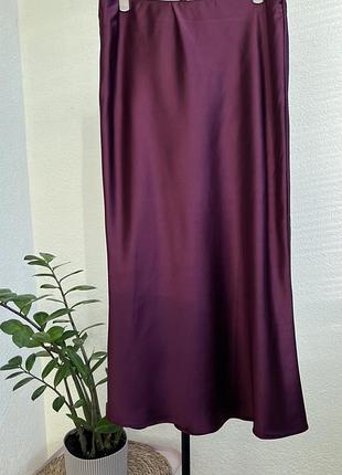 Сатинова спідниця