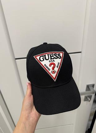 Оригінальна кепка guess