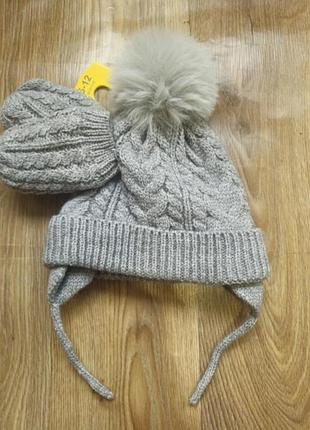 Комплект для малыша primark. шапка и перчатки.