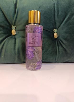 Парфюмированный спрей для тела victoria’s secret dreamy plum dahlia 250 мл