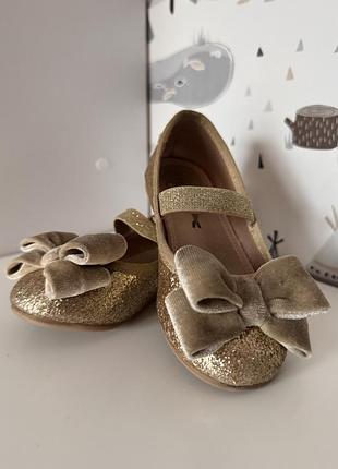 Дитячі туфлі h&m