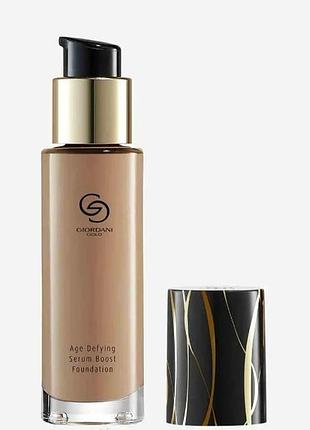 Антивозрастная тональная основа с пребиотической сывороткой giordani gold
