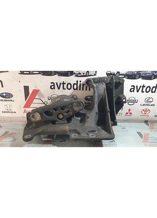 Подушка опора двигуна верхня ліва 11220jd700 nissan x-trail t31 diesel 2007-2014