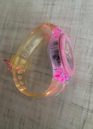 Детские цифровые часы paw patrol щенячий патруль c персонажем скай.