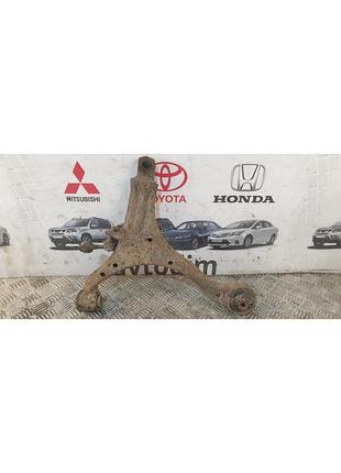 Важіль передньої підвіски нижній правий 51350s9a010 honda cr-v 2 дорестайл