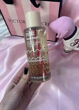 Парфумований спрей coconut cream body mist victoria’s secret pink спрей для тіла оригінал