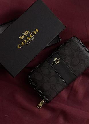 Кошелек coach большой с полосканием коричневый е