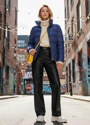 Натуральный пуховик фирменный итальянский лёгкий базового цвета супер качество!!!