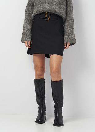 Спідниця-трапеція міні чорна defacto