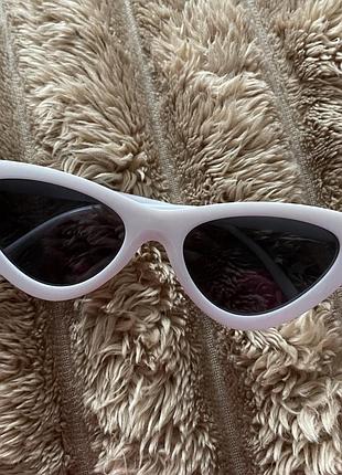 Сонцезахисні окуляри