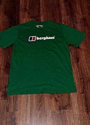Чоловіча унікальна футболка berghaus з великим лого оригінал