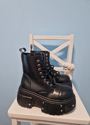 Ботинки женские 2009 рок y2k панк рок киберпанк черные на массивной платформе