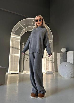 Костюм люкс класу