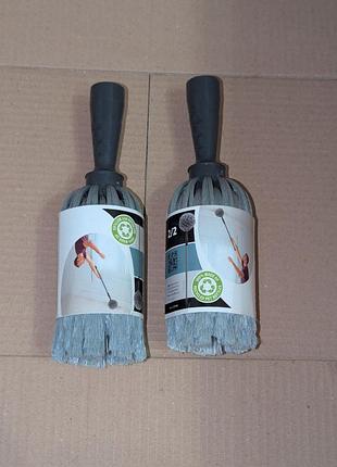 Очень прочные щеточки для уборки дома, для пыли, паутины. Возможно как мини веник использовать, насадка стандартная