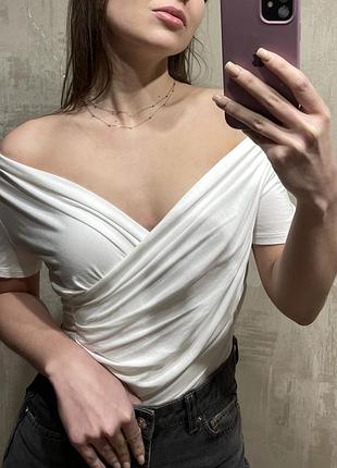 Футболка з эфектом  на запах