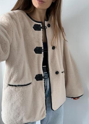 Неймовірно ніжна легка шубка, демісезон  без утеплення