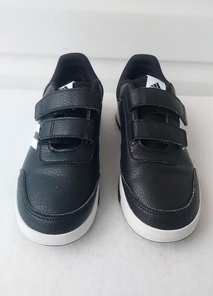 Подросткоиф кроссовки adidas tensor hook and loop 3