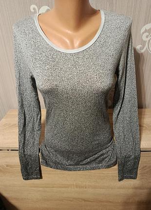 Джемпер кофточка тоненька